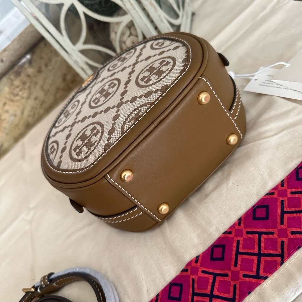 NEW Tory Burch T Monogram Hazelnut Jacquard Circle Bag - $478 - Picture 4 of 7